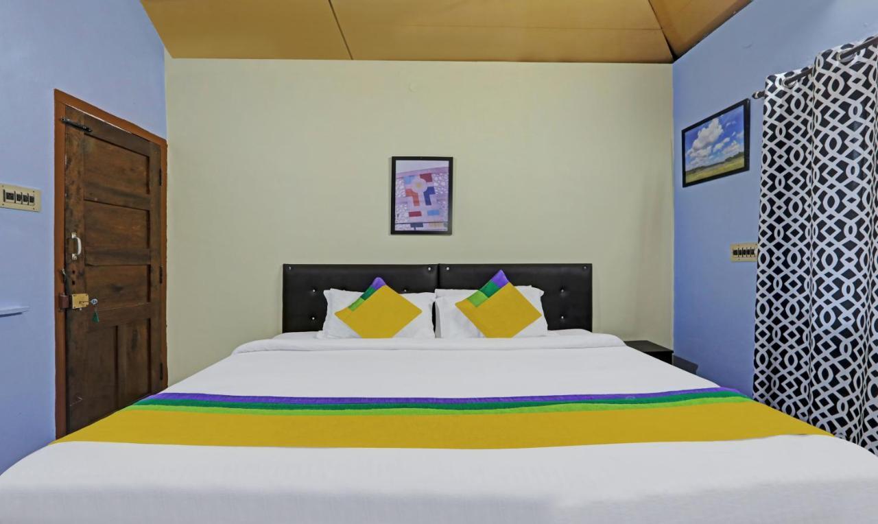 Hotel Allaranda Homestay Madikeri Exteriör bild